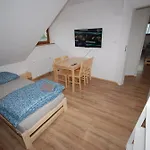 Noclegi Dywity Spoldziecza 10 Lantgård *