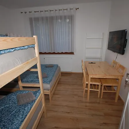 Noclegi Dywity ファームステイ ディビティ